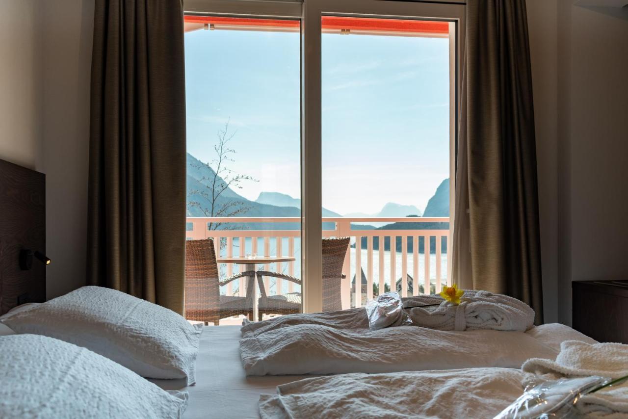 Hotel Londra Slow Living Molveno Exterior foto